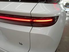 Li Auto i6 Four-Wheel Drive Standard Edition - ფოტო 7
