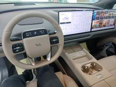Li Auto i6 Four-Wheel Drive Standard Edition - ფოტო 9
