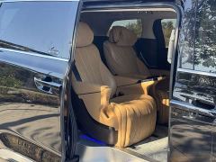 Denza D9 DM-i 980 Four-Wheel Drive Premium - фото 8