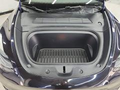 Tesla Model Y Performance All-Wheel Drive - ფოტო 10