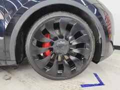 Tesla Model Y Performance All-Wheel Drive - ფოტო 6
