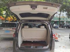 Buick GL8 Land Business Class Comfort Edition - ფოტო 18