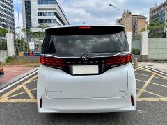 Toyota Alphard Hybrid 2.5L Premium Edition - фото 18
