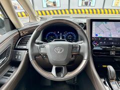 Toyota Alphard Hybrid 2.5L Premium Edition - фото 6