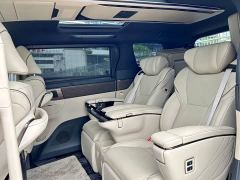 Toyota Alphard Hybrid 2.5L Premium Edition - фото 9