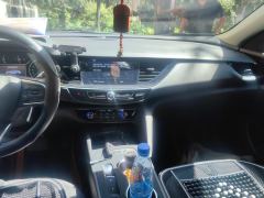 Buick Regal 25T Ultra Edition - photo 17