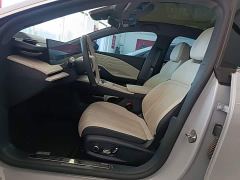 Geely Galaxy E8 550km Rear-Wheel Drive MAX - ფოტო 14