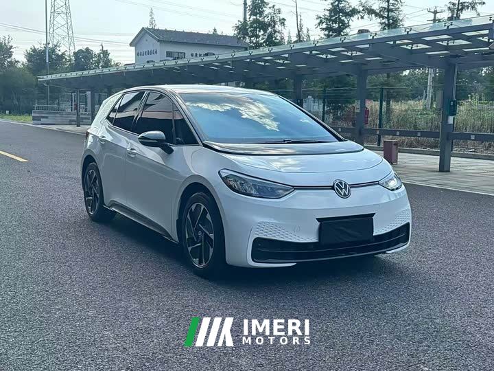 Volkswagen ID.3 Outstanding Edition - ავტომობილი ჩინეთიდან