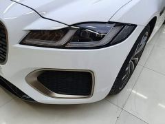 Jaguar XFL 2.0T P300 AWD Flagship Sport Gold Edition - photo 17