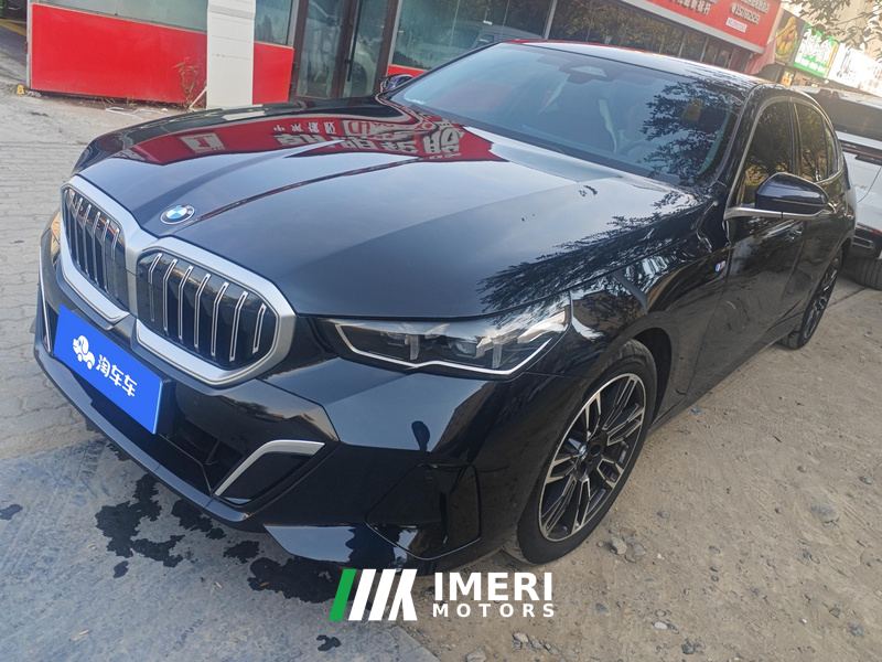 BMW 5 Series 530Li Premier M Sport Package - автомобиль из Китая