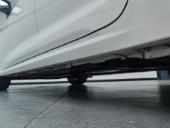 Toyota Corolla Dual-Engine 1.8L E-CVT Elite Edition - ფოტო 11