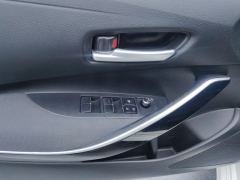 Toyota Corolla Dual-Engine 1.8L E-CVT Elite Edition - ფოტო 13