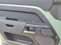 Land Rover Defender 110 3.0T P400 75th Anniversary Legend Edition - фото 7