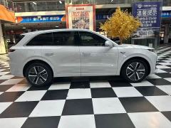 Li Auto L6 Pro - ფოტო 6