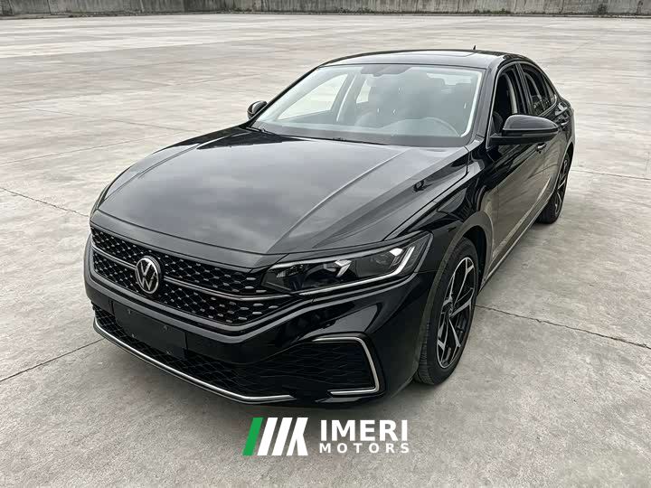 Volkswagen Passat 330TSI Starry Sky Elite - car from China