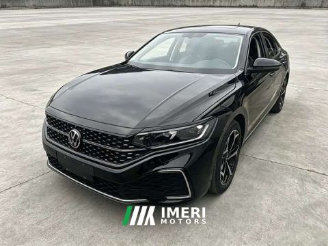 2023 Volkswagen Passat 330TSI Starry Sky Elite