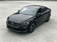 Volkswagen Passat 330TSI Starry Sky Elite - photo 3