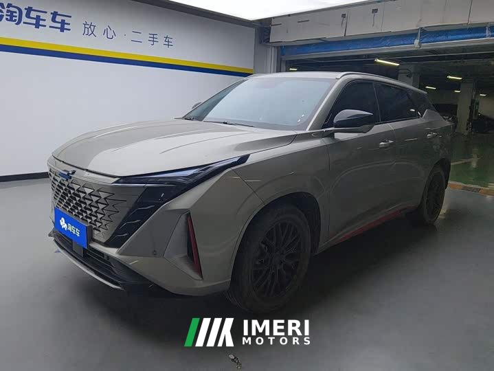 Changan Oushan Z6 Blue Whale 1.5T DCT Smart Premium Edition - car from China