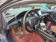 Toyota Avalon Hybrid 2.5L XLE Premium - photo 12
