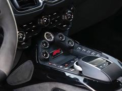 Aston Martin V8 Vantage 4.0T V8 F1 Edition Coupe - photo 17