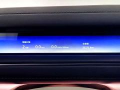 NIO ES8 Six-Seat Executive Signature Edition - ფოტო 19