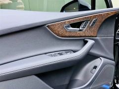Audi Q7 45 TFSI quattro S Line Sport 7-seater - фото 10