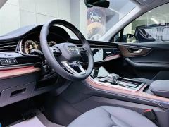 Audi Q7 45 TFSI quattro S Line Sport 7-seater - фото 6