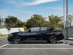 BMW 3 Series 330i M Sport Night Edition Package - фото 11