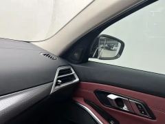 BMW 3 Series 330i M Sport Midnight Edition Package - ფოტო 8