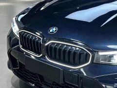 BMW 3 Series 330Li M Sport Night Edition Package - ფოტო 3