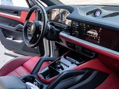Porsche Cayenne Coupé 3.0T - ფოტო 16
