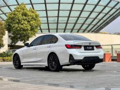 BMW 3 Series 325Li M Sport Midnight Edition Package - ფოტო 11