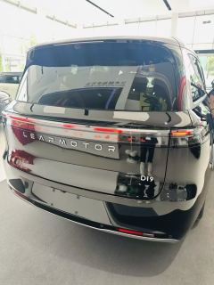 Leapmotor D99 EREV 480 Premium Edition - ფოტო 4