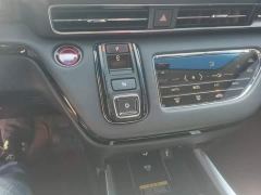 Honda Odyssey 2.0L e:HEV Premium - ფოტო 13
