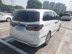 Honda Odyssey 2.0L e:HEV Premium - ფოტო 6