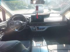 Honda Odyssey 2.0L e:HEV Premium - ფოტო 9