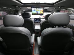 Dongfeng Yipai 008 EREV 210Max 6-seater - ფოტო 6