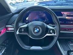 BMW 7 Series 735Li Luxury Package - ფოტო 11