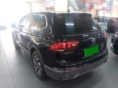 Volkswagen Tiguan L Outstanding Edition 300TSI Automatic Two-Wheel Drive Dragon Ascendant Version - фото 4