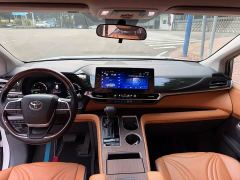 Toyota Sienna 2.5L Hybrid Comfort Edition - photo 4