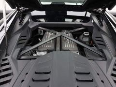 Lamborghini Huracán EVO RWD - ფოტო 14