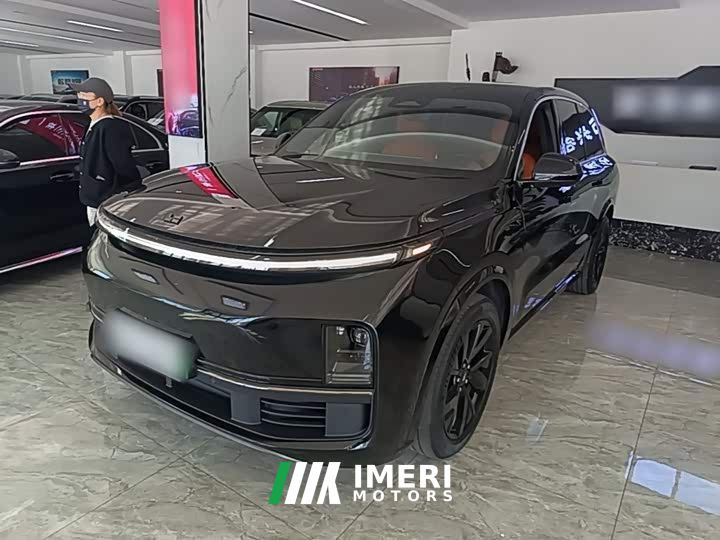 Li Auto L8 Pro - ავტომობილი ჩინეთიდან