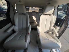 Buick GL8 Land Business Class Comfort Edition - ფოტო 7