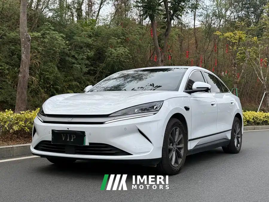 BYD Qin L EV 470km Leading Edition - car from China