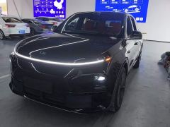 Li Auto L6 Pro Smart Refresh Edition - photo 1