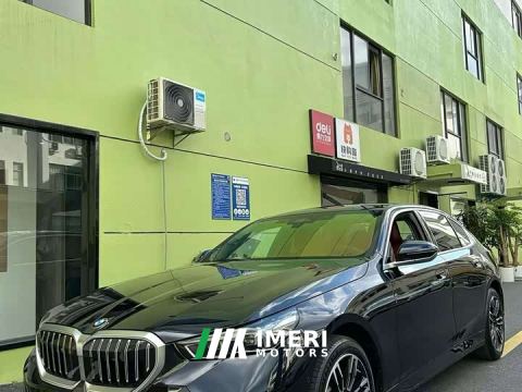 2024 BMW 5 Series 525Li M Sport Package - ავტომობილი ჩინეთიდან