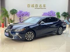 Lexus ES 300h Excellence - ფოტო 2