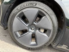 Tesla Model 3 556km Rear-Wheel Drive Edition - фото 18