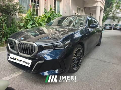 2024 BMW 5 Series 530Li Premier M Sport Package