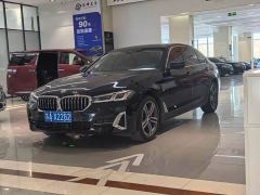BMW 5 Series Facelift 530Li Premier Luxury Package - фото 1